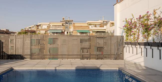 Piscina Hotel ILUNION Auditori Barcelona Piscina Hotel ILUNION Auditori Barcelona