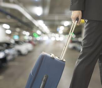 Parking Hotel ILUNION Suites Madrid Parking Hotel ILUNION Suites Madrid
