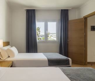 Apartamento 2 dormitorio jardin Hotel ILUNION Costa Sal Lanzarote Puerto del Carmen Apartamento 2 dormitorio jardin Hotel ILUNION Costa Sal Lanzarote Puerto del Carmen