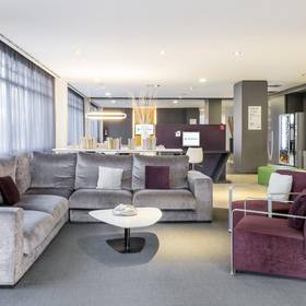 Hall ilunion romareda Hotel ILUNION Romareda Zaragoza Hall ilunion romareda Hotel ILUNION Romareda Zaragoza
