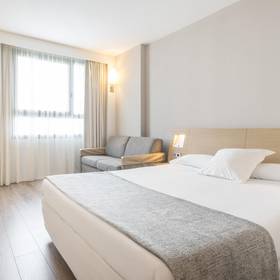 Habitación doble ilunion valencia hotel ilunion valencia 4 Habitación doble ilunion valencia hotel ilunion valencia 4