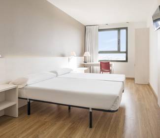 Habitacion individual corporate Hotel ILUNION Valencia 3 Habitacion individual corporate Hotel ILUNION Valencia 3