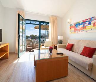 Apartamento 1 dormitorio jardín Hotel ILUNION Costa Sal Lanzarote Puerto del Carmen Apartamento 1 dormitorio jardín Hotel ILUNION Costa Sal Lanzarote Puerto del Carmen