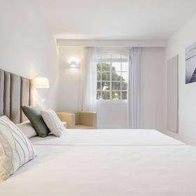 Apartamento ilunion menorca Hotel ILUNION Menorca Cala Galdana Apartamento ilunion menorca Hotel ILUNION Menorca Cala Galdana