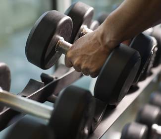 Gimnasio Hotel ILUNION Aqua 4 Valencia Gimnasio Hotel ILUNION Aqua 4 Valencia