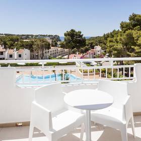 Apartamento ilunion menorca Hotel ILUNION Menorca Cala Galdana Apartamento ilunion menorca Hotel ILUNION Menorca Cala Galdana