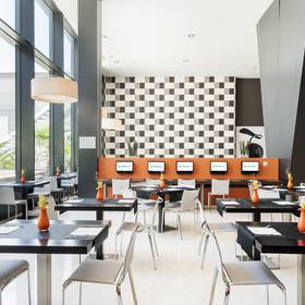 Restaurante ilunion aqua 3 Hotel ILUNION Aqua 3 Valencia Restaurante ilunion aqua 3 Hotel ILUNION Aqua 3 Valencia