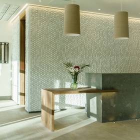 Recepción hotel ilunion fuengirola Recepción hotel ilunion fuengirola