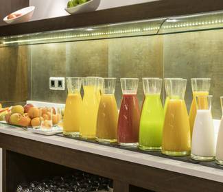 Desayuno-buffet Hotel ILUNION Suites Madrid Desayuno-buffet Hotel ILUNION Suites Madrid