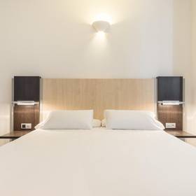 Habitación Suite ILUNION AQUA 4 Habitación Suite ILUNION AQUA 4
