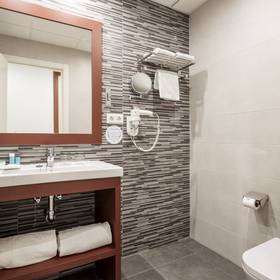 Baño Hotel ILUNION Hacienda de Mijas Baño Hotel ILUNION Hacienda de Mijas