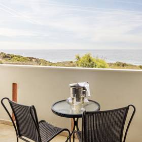 Junior suite Hotel ILUNION Calas de Conil Conil de la Frontera Junior suite Hotel ILUNION Calas de Conil Conil de la Frontera