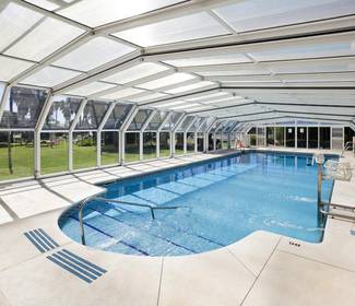 Piscina cubierta Hotel ILUNION Islantilla Huelva Piscina cubierta Hotel ILUNION Islantilla Huelva