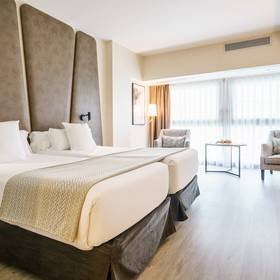 Habitación Hotel ILUNION Málaga Habitación Hotel ILUNION Málaga