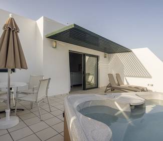 Suite Hotel ILUNION Costa Sal Lanzarote Puerto del Carmen Suite Hotel ILUNION Costa Sal Lanzarote Puerto del Carmen