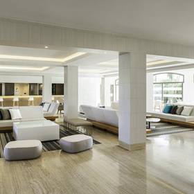Lobby cafetería hotel ilunion islantilla Hotel ILUNION Islantilla Huelva Lobby cafetería hotel ilunion islantilla Hotel ILUNION Islantilla Huelva