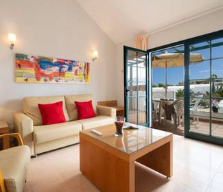Bungalow 2 dormitorios Hotel ILUNION Costa Sal Lanzarote Puerto del Carmen Bungalow 2 dormitorios Hotel ILUNION Costa Sal Lanzarote Puerto del Carmen