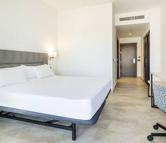 Habitación accesible Hotel ILUNION Calas de Conil Conil de la Frontera Habitación accesible Hotel ILUNION Calas de Conil Conil de la Frontera