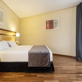 Habitación superior ilunion pio xii Hotel ILUNION Pío XII Madrid Habitación superior ilunion pio xii Hotel ILUNION Pío XII Madrid