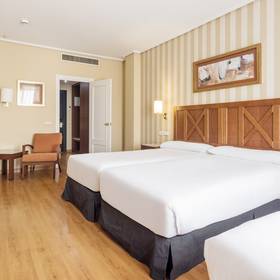 Habitación Hotel ILUNION Alcora Sevilla Habitación Hotel ILUNION Alcora Sevilla