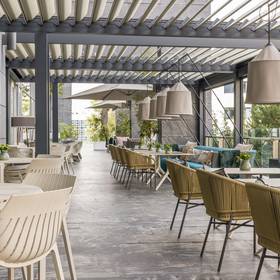 Terraza Hotel ILUNION Atrium Madrid Terraza Hotel ILUNION Atrium Madrid