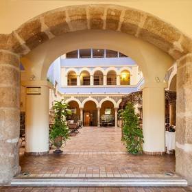 Hall ilunion mérida palace Hotel ILUNION Mérida Palace Hall ilunion mérida palace Hotel ILUNION Mérida Palace