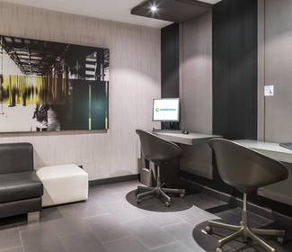 Internet point Hotel ILUNION Almirante Barcelona Internet point Hotel ILUNION Almirante Barcelona
