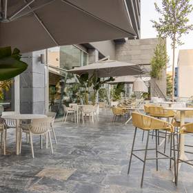 Terraza ilunion atrium Hotel ILUNION Atrium Madrid Terraza ilunion atrium Hotel ILUNION Atrium Madrid