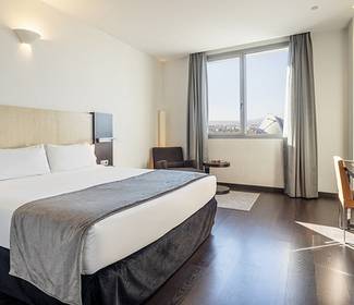 Habitación doble estándar Hotel ILUNION Aqua 4 Valencia Habitación doble estándar Hotel ILUNION Aqua 4 Valencia