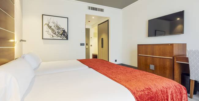 Habitación doble Hotel ILUNION Alcora Sevilla Habitación doble Hotel ILUNION Alcora Sevilla