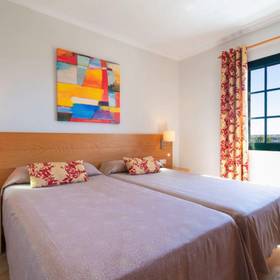 Habitación Hotel ILUNION Costa Sal Lanzarote Puerto del Carmen Habitación Hotel ILUNION Costa Sal Lanzarote Puerto del Carmen