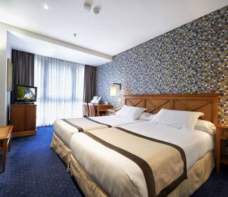 Habitación doble Hotel ILUNION San Sebastián Habitación doble Hotel ILUNION San Sebastián