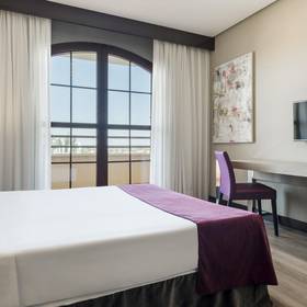 Habitación doble ilunion golf badajoz Hotel ILUNION Golf Badajoz Habitación doble ilunion golf badajoz Hotel ILUNION Golf Badajoz