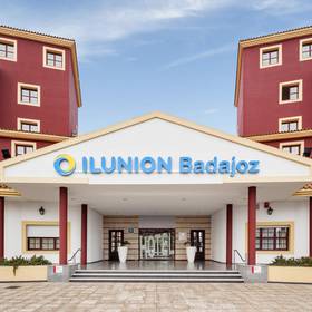 Fachada ilunion golf badajoz Hotel ILUNION Golf Badajoz Fachada ilunion golf badajoz Hotel ILUNION Golf Badajoz