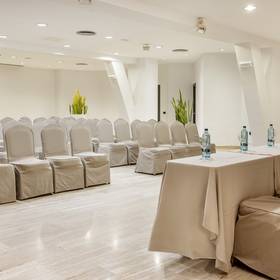 Sala de reuniones Hotel ILUNION Islantilla Huelva Sala de reuniones Hotel ILUNION Islantilla Huelva