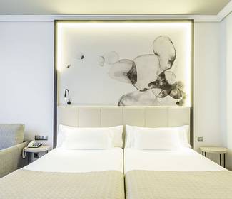 Habitación premium hotel ilunion bilbao Habitación premium hotel ilunion bilbao