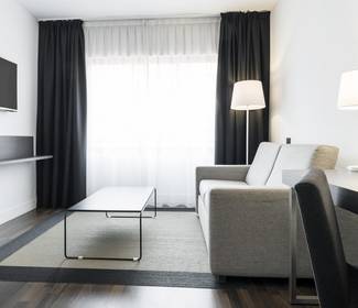 Habitación superior Hotel ILUNION Suites Madrid Habitación superior Hotel ILUNION Suites Madrid
