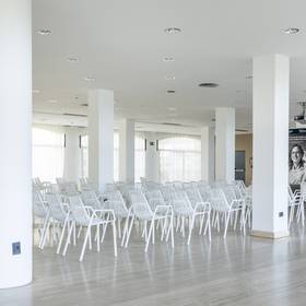 Sala de reuniones Hotel ILUNION Islantilla Huelva Sala de reuniones Hotel ILUNION Islantilla Huelva