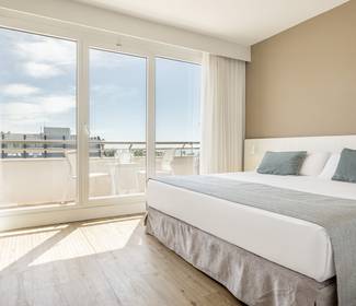 Habitación doble vista mar Hotel ILUNION Islantilla Huelva Habitación doble vista mar Hotel ILUNION Islantilla Huelva