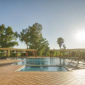 Piscina ilunion golf badajoz Hotel ILUNION Golf Badajoz Piscina ilunion golf badajoz Hotel ILUNION Golf Badajoz