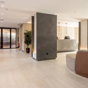 Lobby Hotel ILUNION San Sebastián Lobby Hotel ILUNION San Sebastián