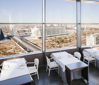 Restaurante vertical Hotel ILUNION Aqua 3 Valencia Restaurante vertical Hotel ILUNION Aqua 3 Valencia