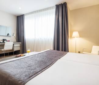 Habitación accesible Hotel ILUNION Barcelona Habitación accesible Hotel ILUNION Barcelona