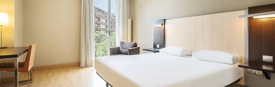 Habitación doble ilunion auditori Hotel ILUNION Auditori Barcelona Habitación doble ilunion auditori Hotel ILUNION Auditori Barcelona