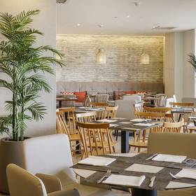 Restaurante Hotel ILUNION Fuengirola Restaurante Hotel ILUNION Fuengirola