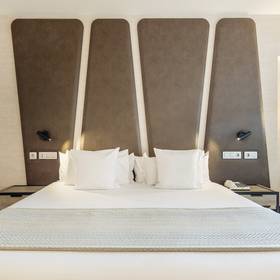 Habitación hotel ilunion málaga Habitación hotel ilunion málaga
