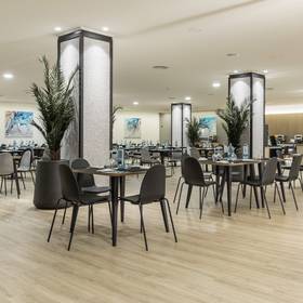 Restaurante Hotel ILUNION Alcora Sevilla Restaurante Hotel ILUNION Alcora Sevilla