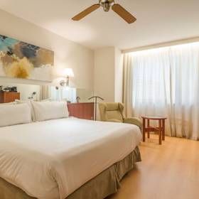 Habitación Hotel ILUNION Les Corts – Spa Barcelona Habitación Hotel ILUNION Les Corts – Spa Barcelona