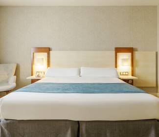 Habitacion individual corporate Hotel ILUNION Fuengirola Habitacion individual corporate Hotel ILUNION Fuengirola
