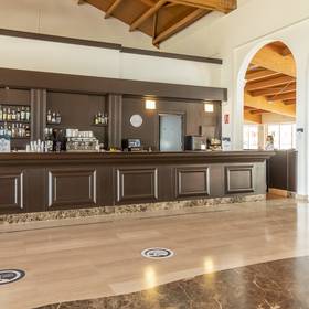 Recepción Aparthotel ILUNION Sancti Petri Cádiz Recepción Aparthotel ILUNION Sancti Petri Cádiz